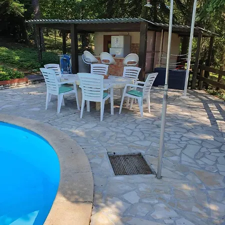 Сasa de vacaciones La Maison Carla