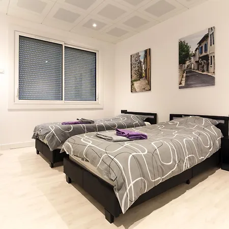 La Maison Carla 펜션 퓨멜